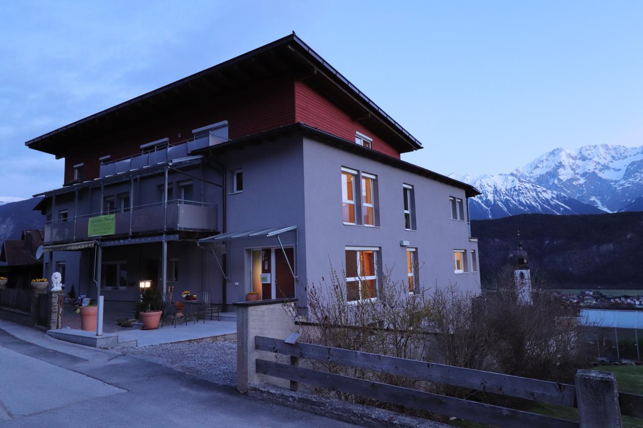 Gastehaus Possard Hotel Stams Eksteriør billede